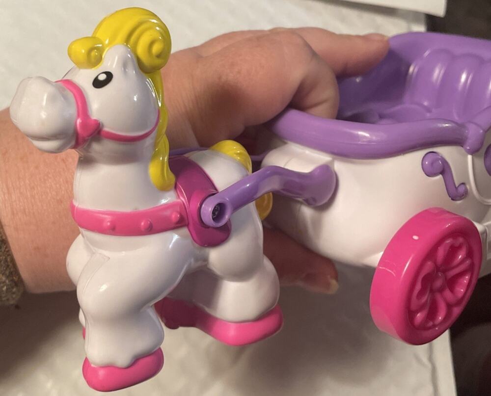 Kid Connection Princess Castle Replacement Horse & Carriage Pink Purple Toy
